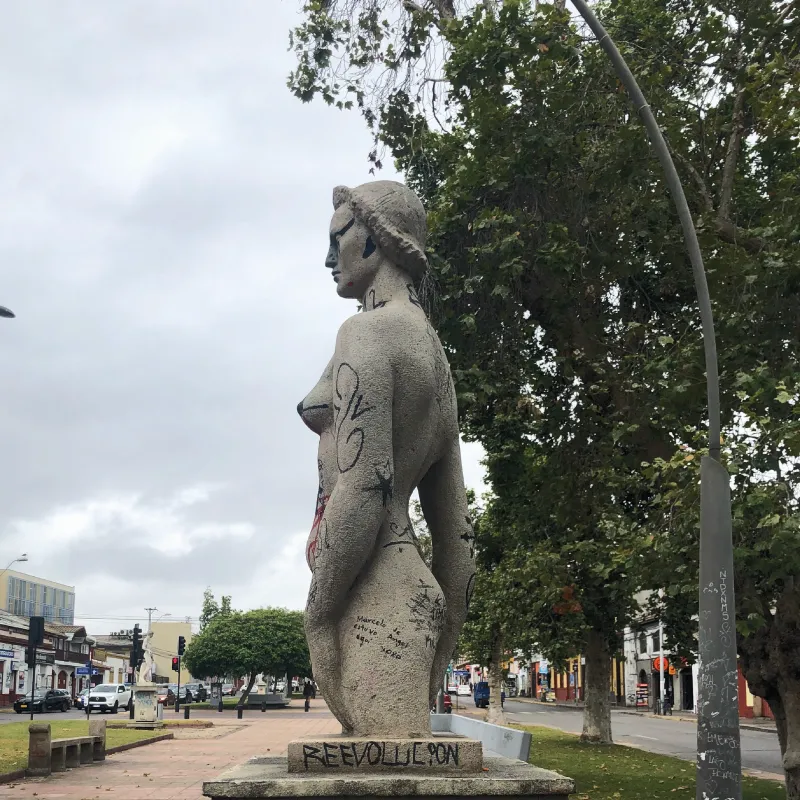 Rear view of the Torso sculpture by Lily Garafulic Rear view of the Torso sculpture by Lily Garafulic