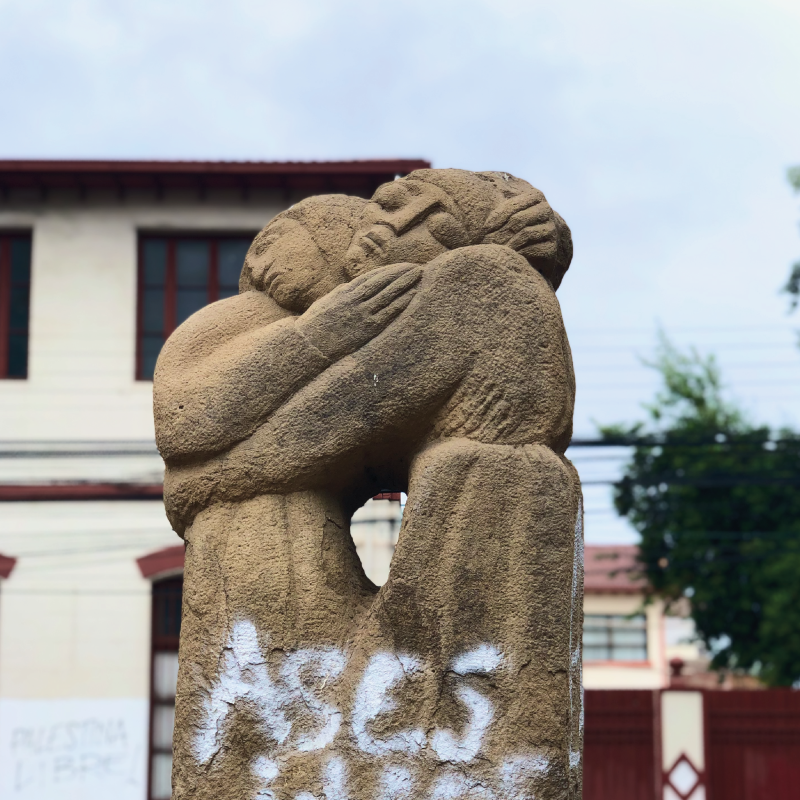 General view of the Visitation sculpture by Lily Garafulic
